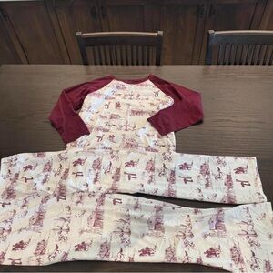 Ariat size M western, Cowboy pattern 2 piece pajamas